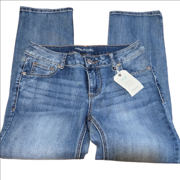 Maurices Denim - Maurices Blue Straight Leg Jeans Size 6 Short